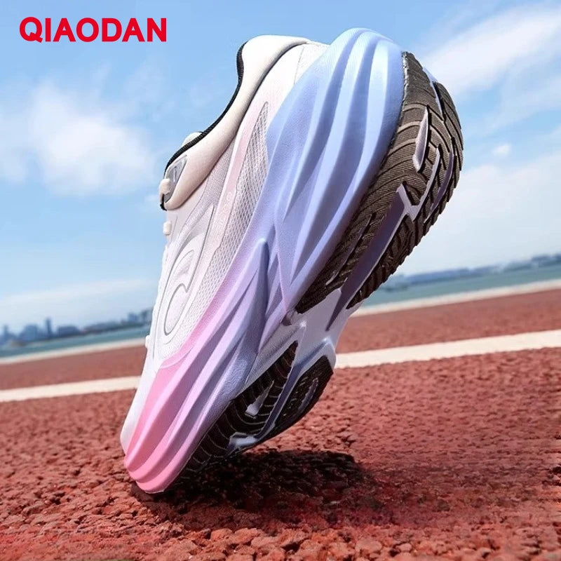 Tênis de Corrida Feminino QIAODAN TG1.0 para Maratona 2026 Novo, Plataforma, Amortecimento de Impacto, Macio, para Longa Distância QDB022253285
