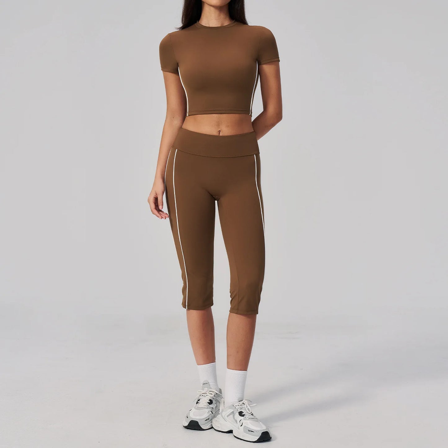 Conjunto de Roupas de Yoga Feminino 2 Peças, Roupa Esportiva para Corrida e Treino, Conjunto de Ginástica com Camiseta de Mangas Curtas, Vestuário Esportivo para Yoga