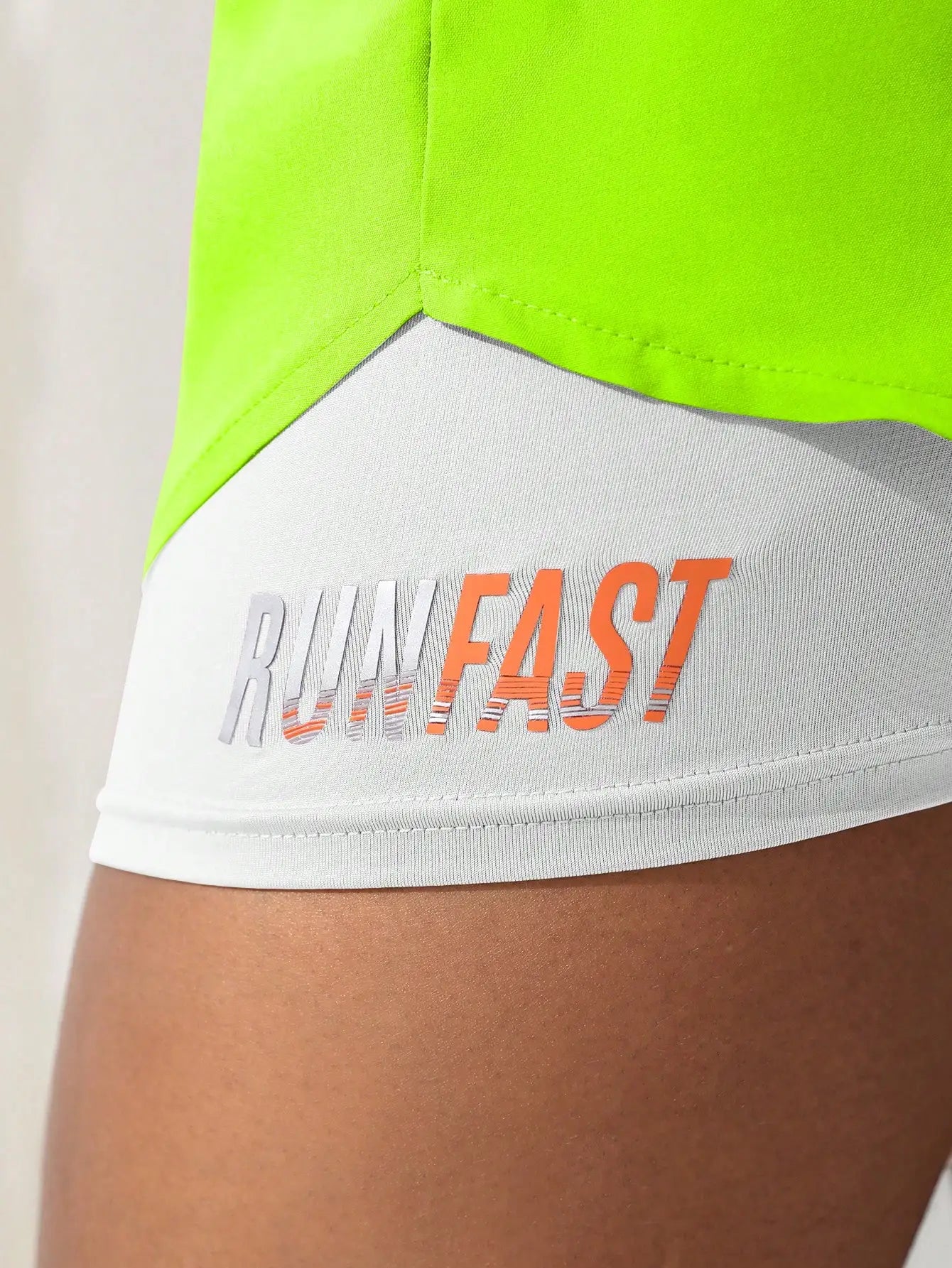 Shorts de ioga femininos de cintura alta com controle de proximidade elástico, shorts de corrida, calças falsas de duas peças