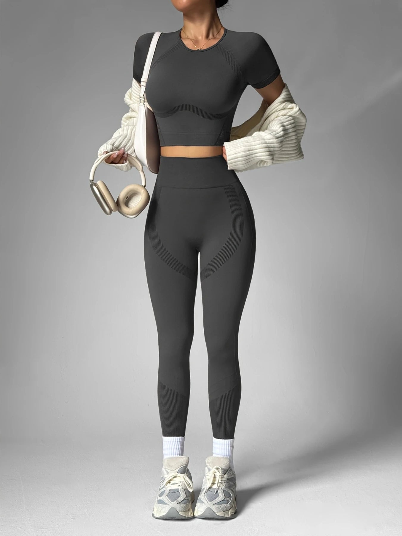 Conjunto de roupas esportivas resistentes das mulheres de 2 pces, mangas curtas respiráveis sem cintura e calças de cintura alta, treino de ginásio de yoga para correr,