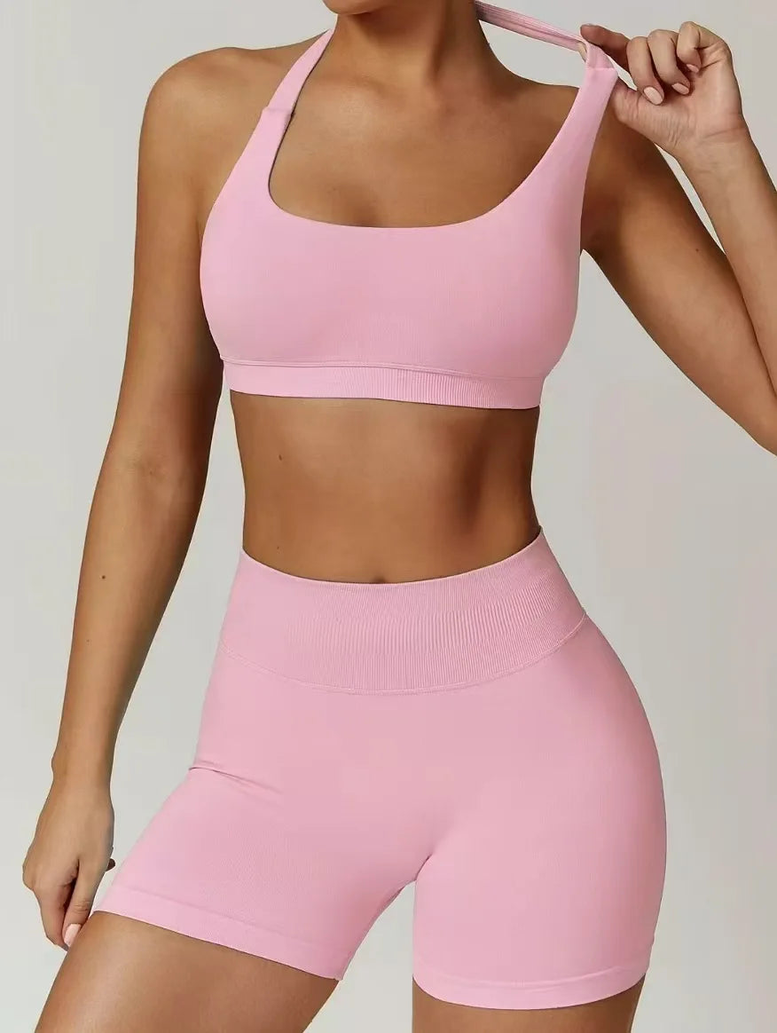 Conjunto de Yoga Feminino com Top Halter e Shorts de Cintura Alta, Ajuste Justo e Versátil para Fitness e Esportes