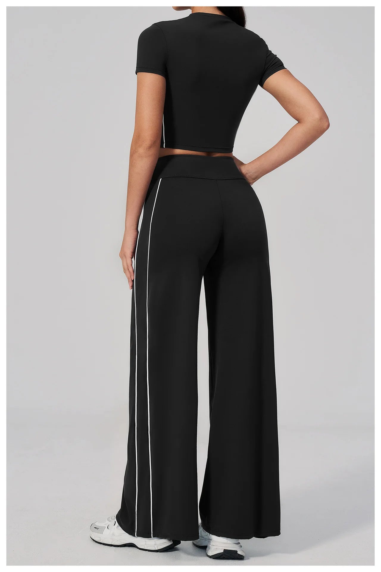 Conjunto de Roupas de Yoga Feminino 2 Peças, Roupa Esportiva para Corrida e Treino, Conjunto de Ginástica com Camiseta de Mangas Curtas, Vestuário Esportivo para Yoga