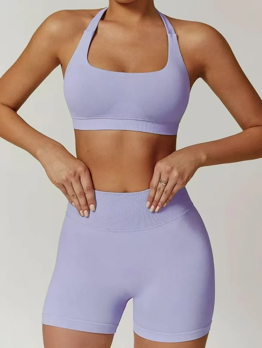 Conjunto de Yoga Feminino com Top Halter e Shorts de Cintura Alta, Ajuste Justo e Versátil para Fitness e Esportes